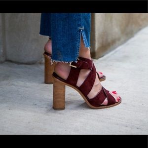 Joie ‘Avery’ Crisscross Block Heel Sandal